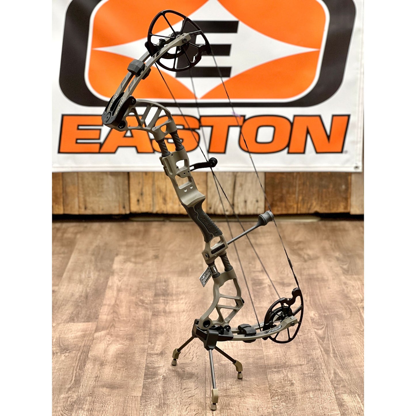 prime form 30 compound bow side