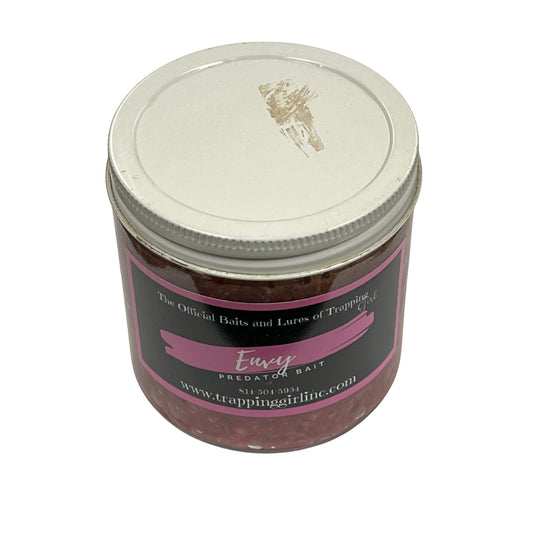 Trapping Girl Envy Predator Trapping Bait 16 oz.